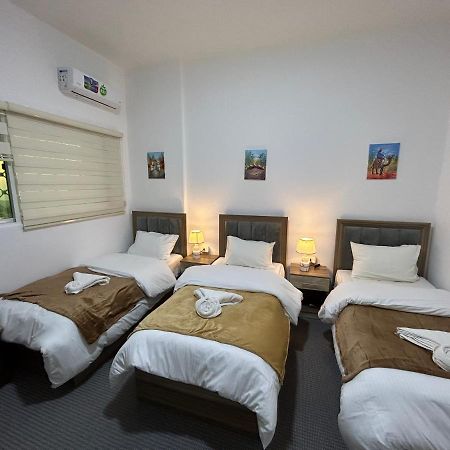 וואדי מוסא Petra Pass Hostel מראה חיצוני תמונה