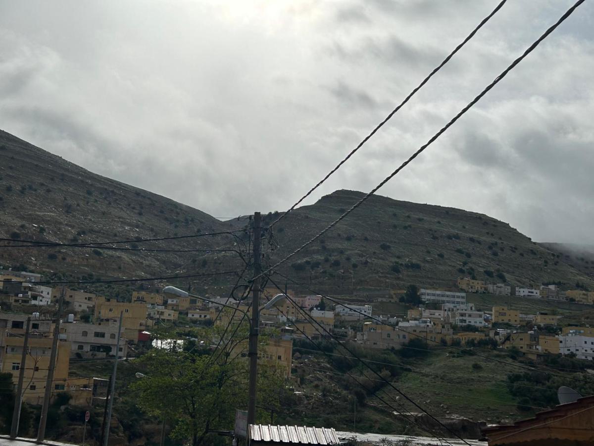 וואדי מוסא Petra Pass Hostel מראה חיצוני תמונה